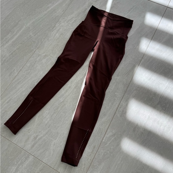 Lululemon Leggings in Brown - Picture 4 of 6